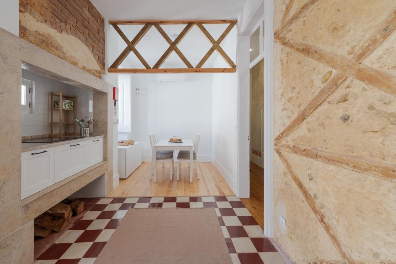 Almada Villa